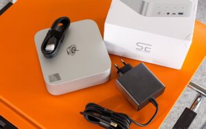 Подробнее о статье Beelink SER9 Pro — стоит ли покупать в 2026 году? Полный обзор мощного мини-ПК